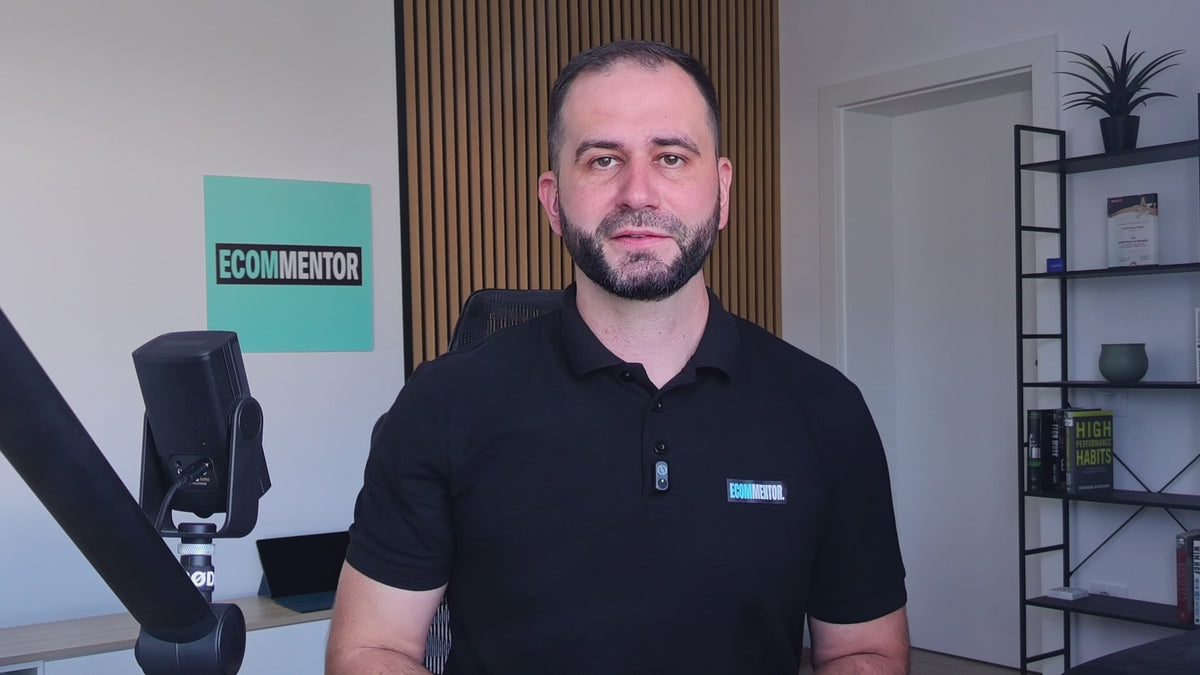Încarcă clipul video: 